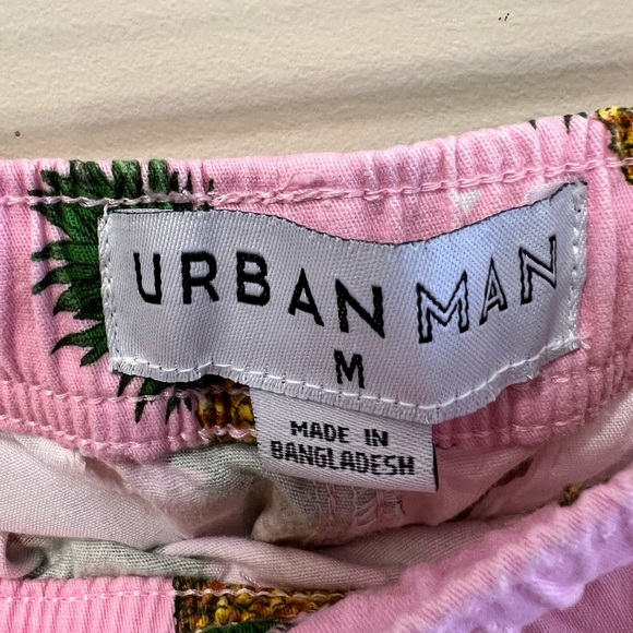 Men’s Pink Pineapple shorts - Urban Man - M - Picture 3 of 3